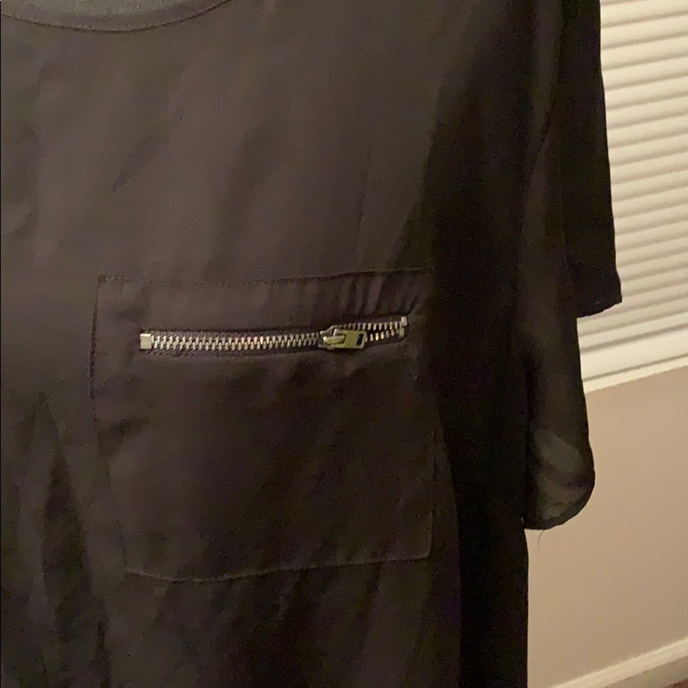 Blouse - Picture 3 of 8